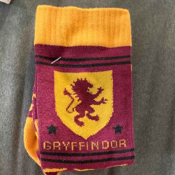 NIB Harry Potter Hogwarts Gift Set - Picture 5 of 12